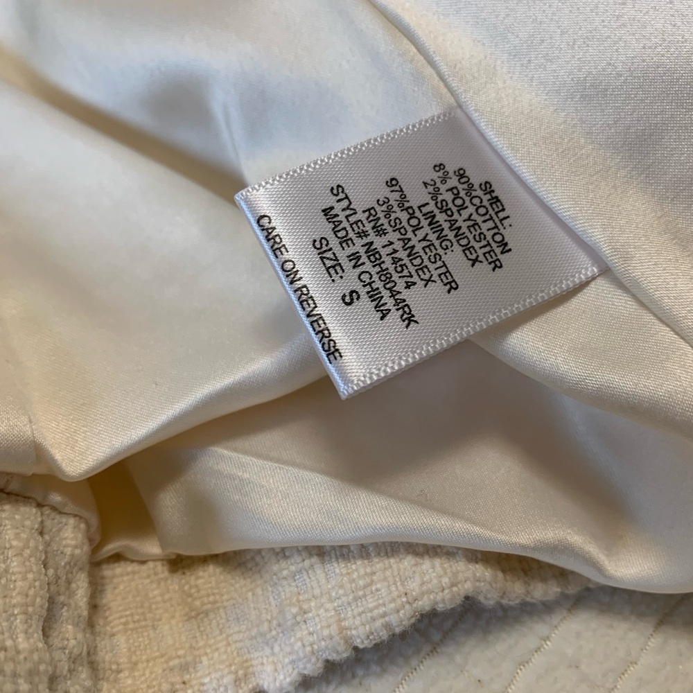 Pleione textured cream colored cropped jacket - Picture 12 of 14